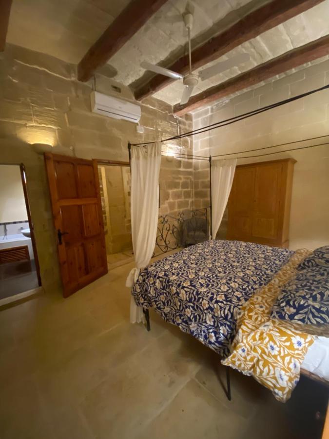 Farmhouse Razzett Cora Виктория Екстериор снимка